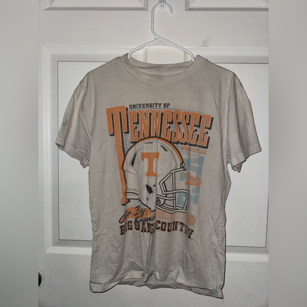 Hollister Light Beige Short Sleeve Tee